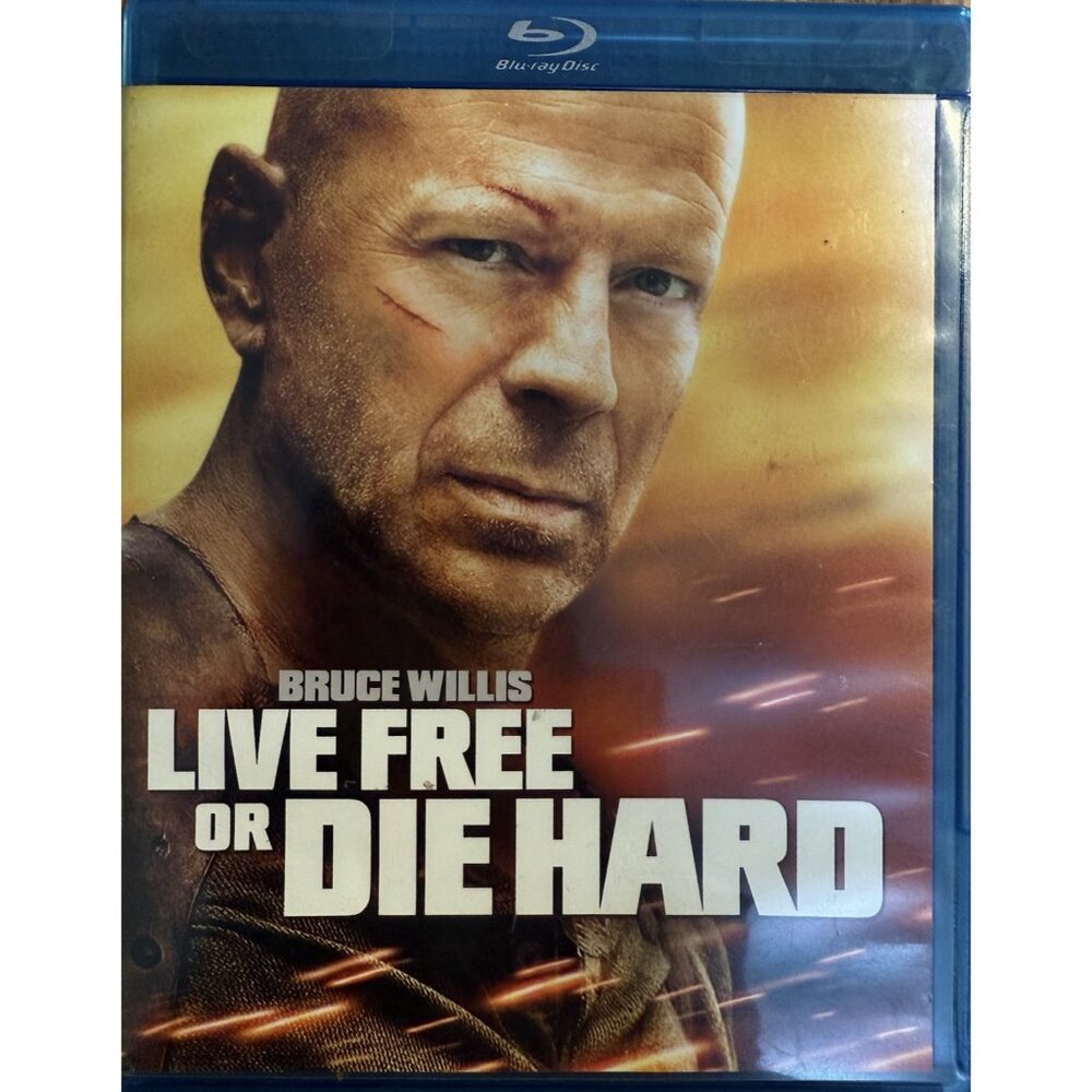 Live Free or Die Hard (Blu-ray, 2007) – Bruce Willis, Action Thriller, PG-13